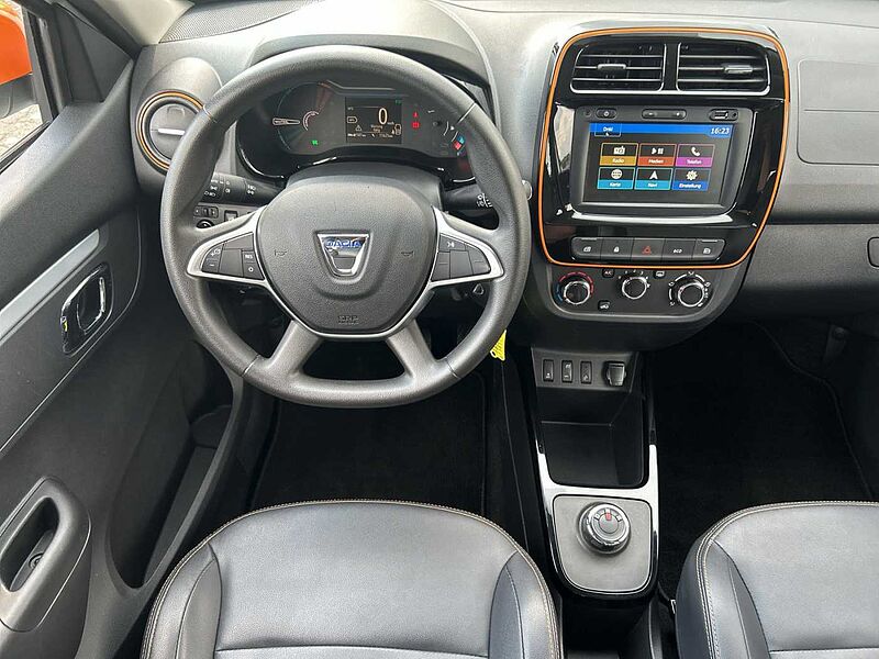Dacia Spring Comfort Plus mit Look-Paket