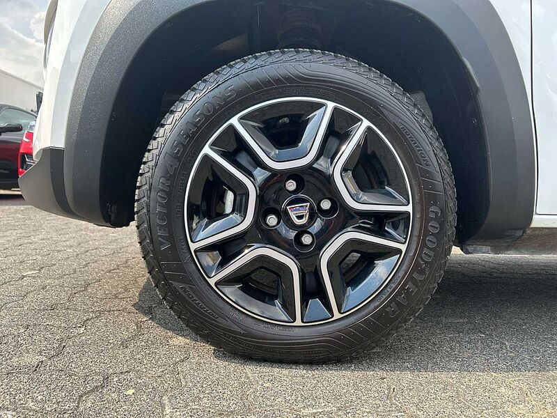 Dacia Spring Comfort Plus mit Look-Paket