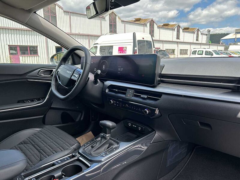 Kia XCeed 1.6 T-GDI DCT7 Spirit +JBL+SHZ