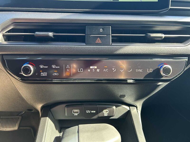 Kia XCeed 1.6 T-GDI DCT7 Spirit +JBL+MEMORY