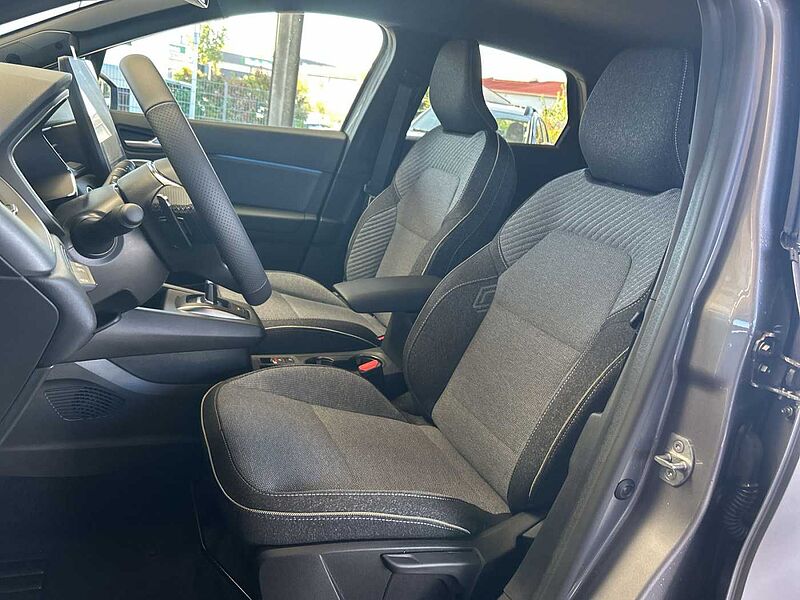 Renault Captur Mild Hybrid 140 EDC TECHNO