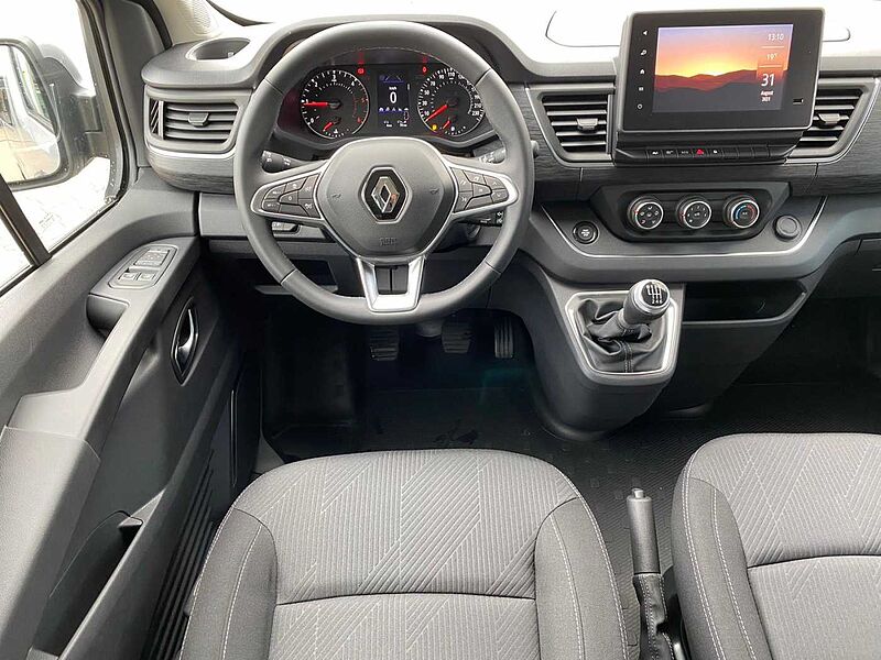 Renault Trafic Life +PDC +KEYLESS