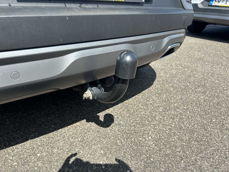 Renault Captur R. S. LINE TCe 160 EDC +SHZ+NAVI+KAMERA