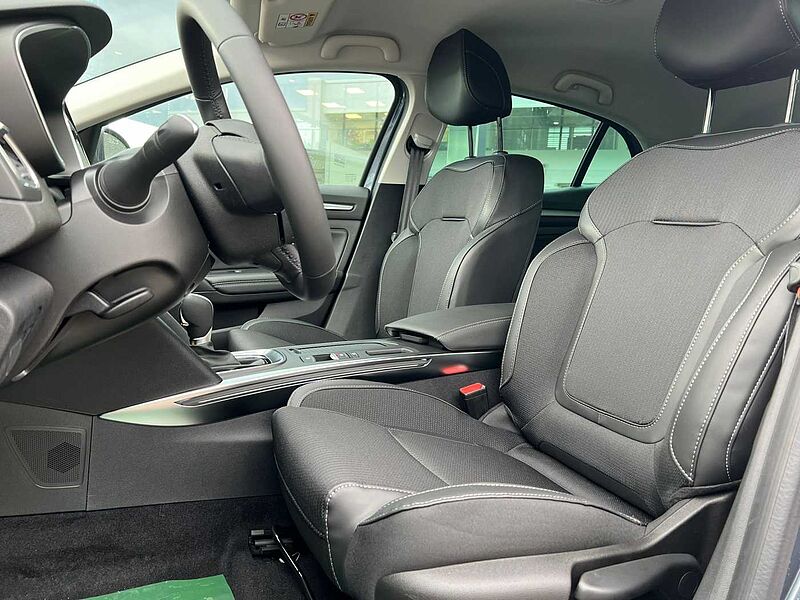 Renault Megane E-TECH Plug-in 160 TECHNO +SHZ